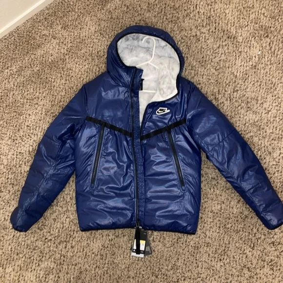 NIKE SPORTSWEAR SYNTHETIC FILL WINDRUNNER REPEL PUFFER JACKETMen’s Small